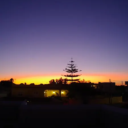 וילה Isolde Triscina