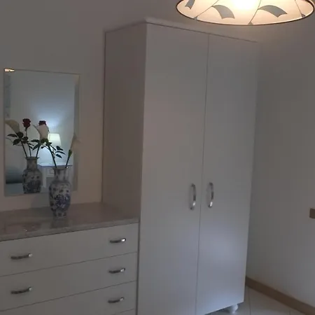 Isolde Villa *